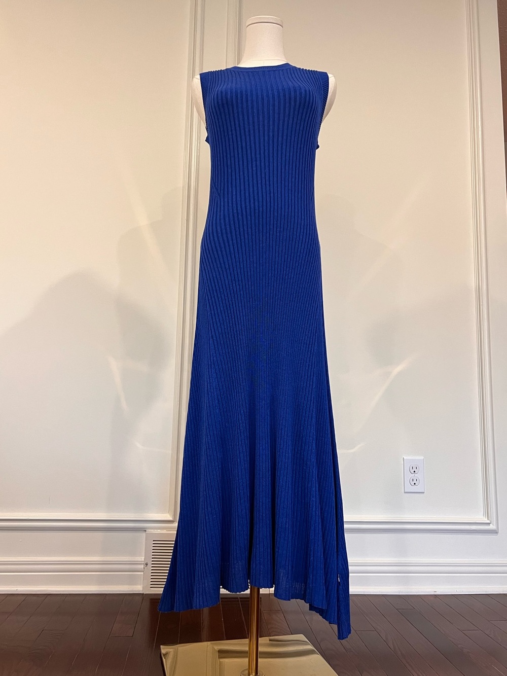 BOSS Hugo Boss Cobalt Blue Ribbed Knit Sleeveless Maxi Dress Flared Hem Flenda M